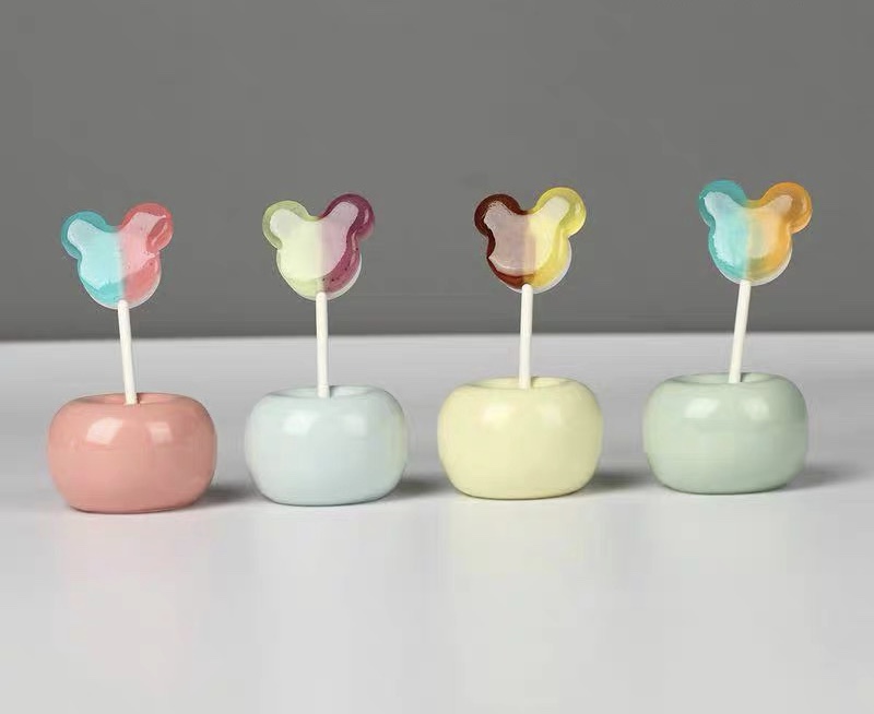 Are candy paper sticks safe?